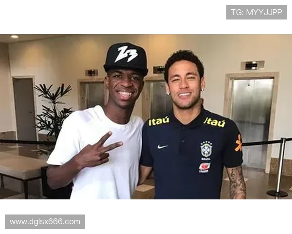 维尼修斯谈偶像内马尔与皇马未来 维尼修斯谈偶像内马尔与皇马未来