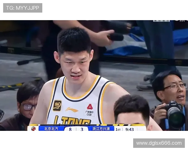 胡金秋爆发带队广厦终结连败 胡金秋爆发带队广厦终结连败